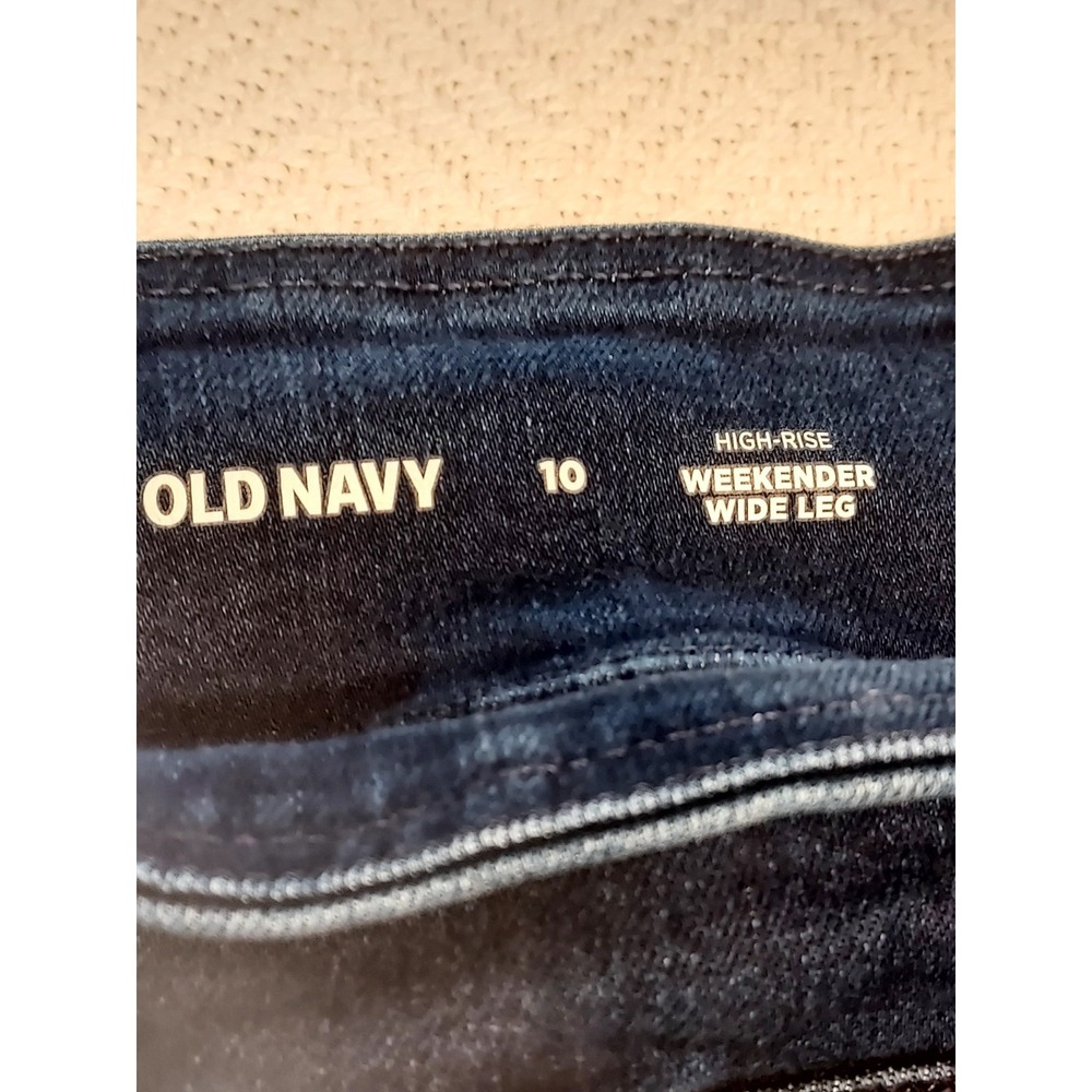 Old Navy Womens pull on jeans, size 10 High Rise weekend, boot cut - Picture 2 of 3